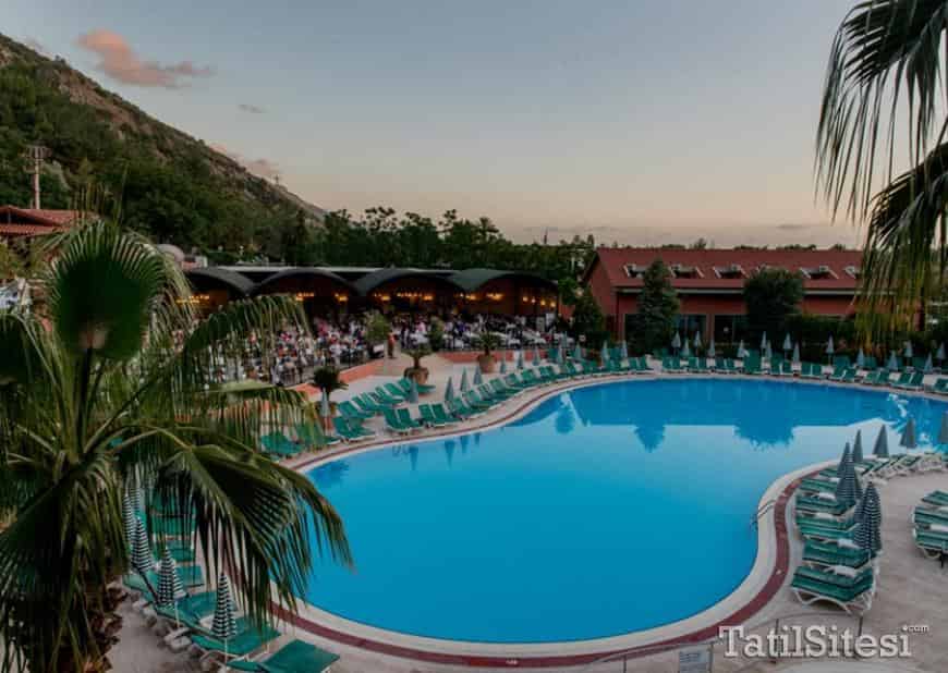 Suncity Hotel & Beach Club